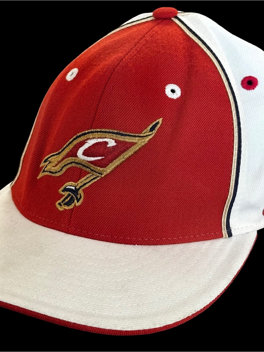 Vintage Reebok Cleveland cavaliers Snapback with Gold Embroidery 2000x